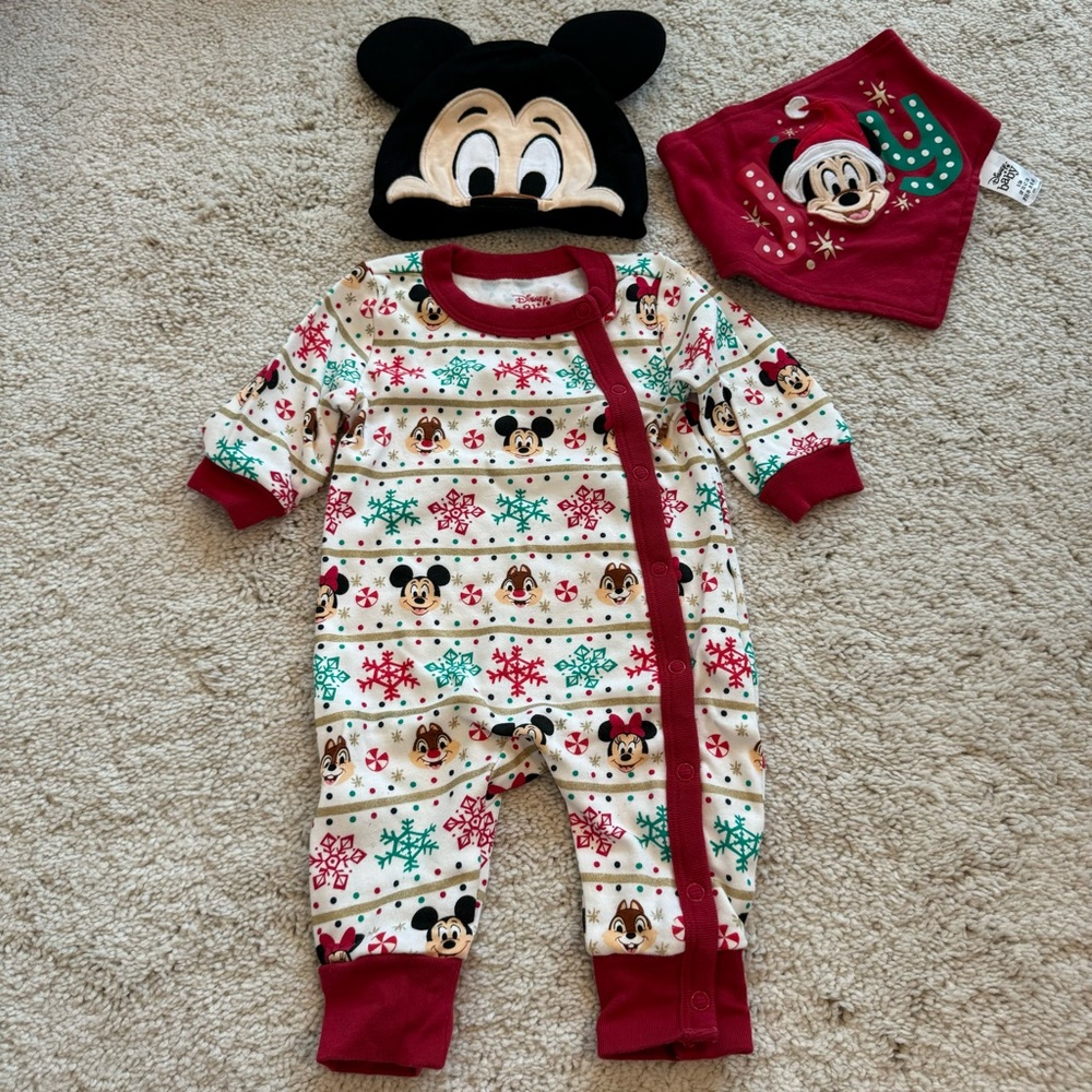 0-3M Disney Baby My First Christmas Coverall Set w/ Matching Bib & Mickey Hat